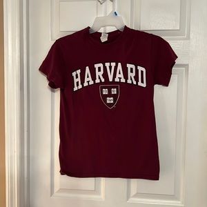 🏫Harvard T-shirt